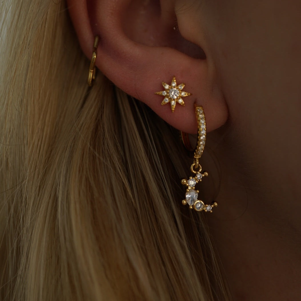 Sparkling Moon Earrings - Narcissa